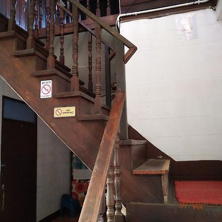Samlanjed Guesthouse Chiang Mai Luaran gambar