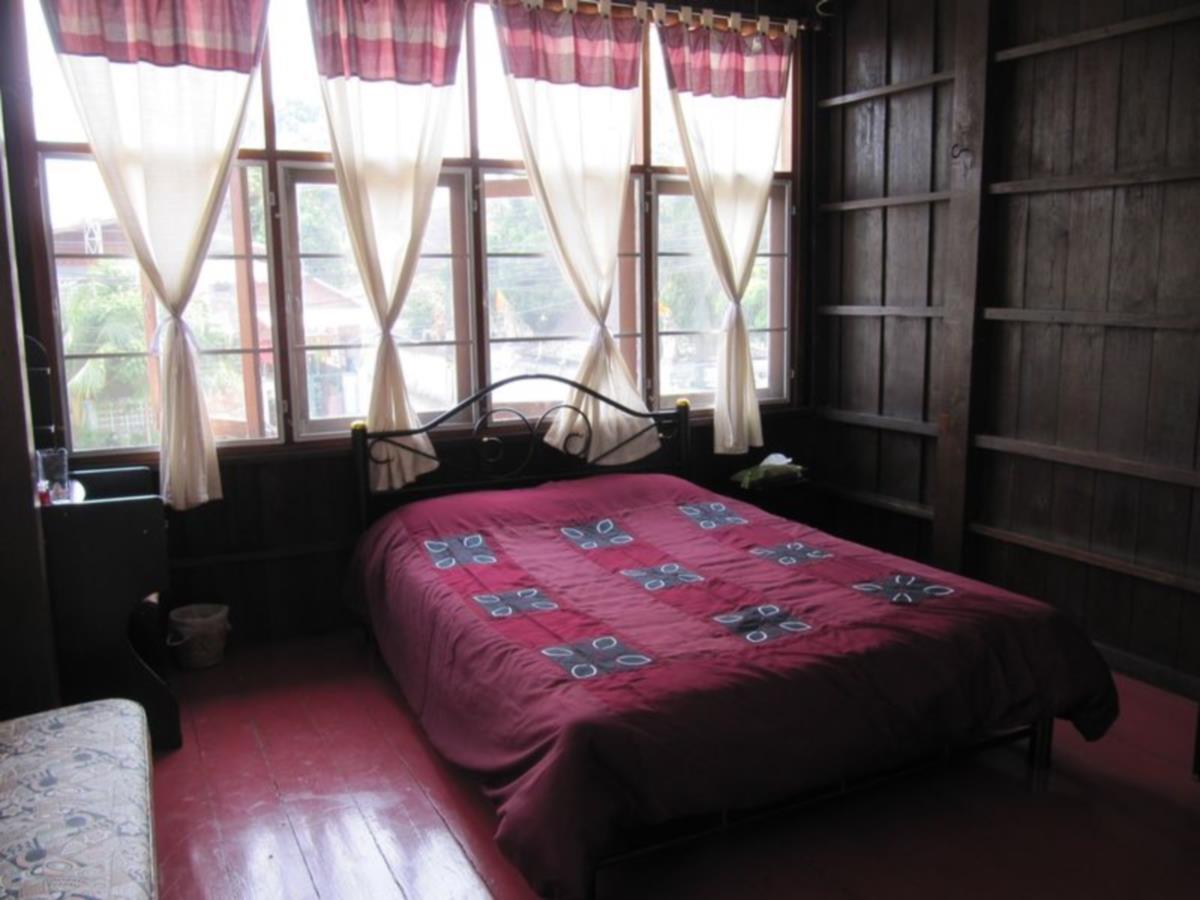 Samlanjed Guesthouse Chiang Mai Luaran gambar