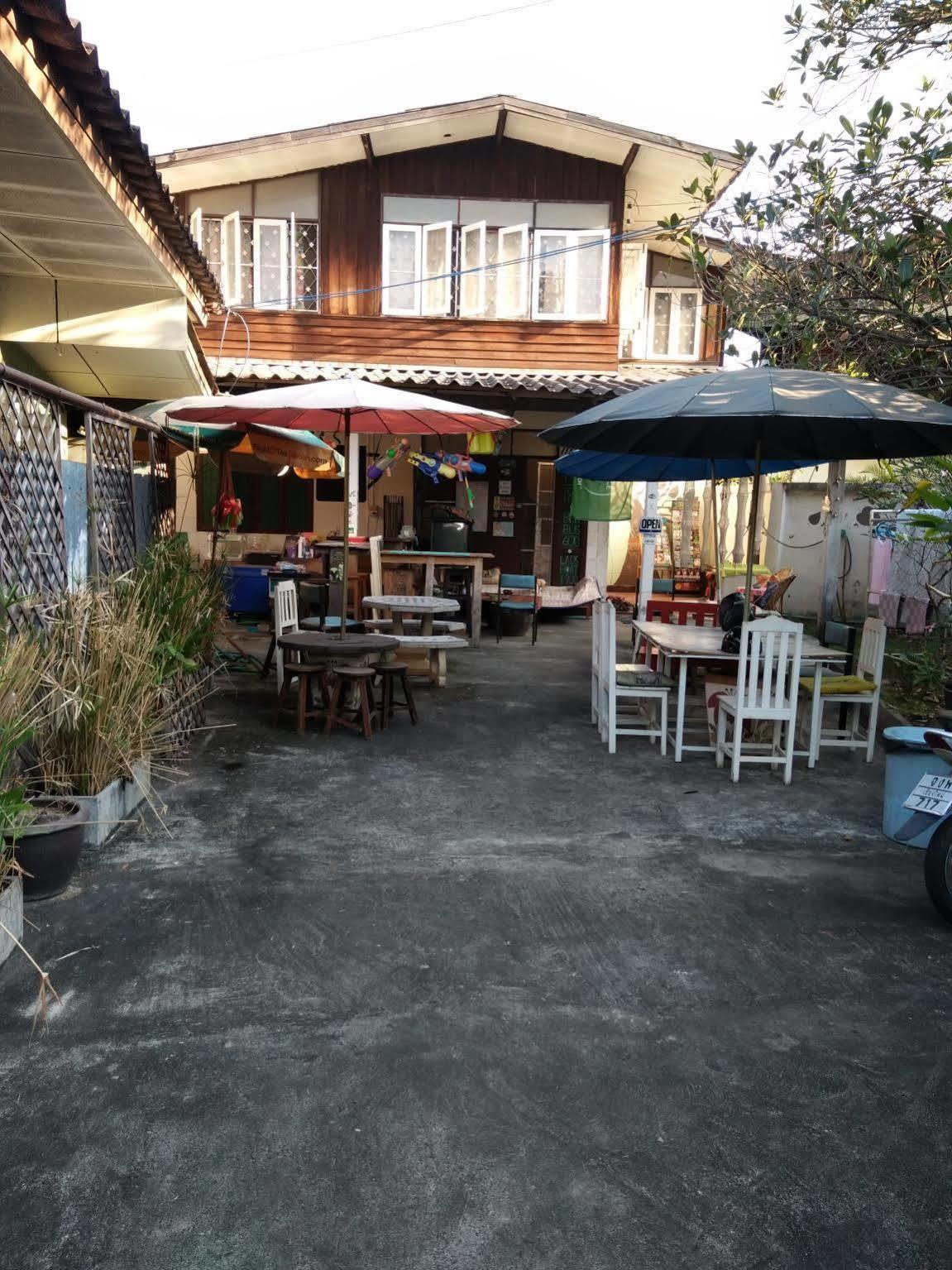Samlanjed Guesthouse Chiang Mai Luaran gambar